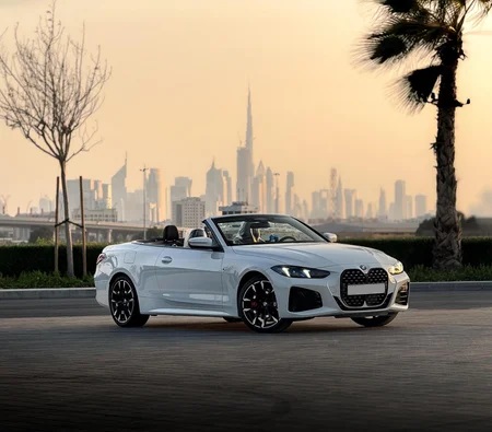 BMW 420i Convertible 2025