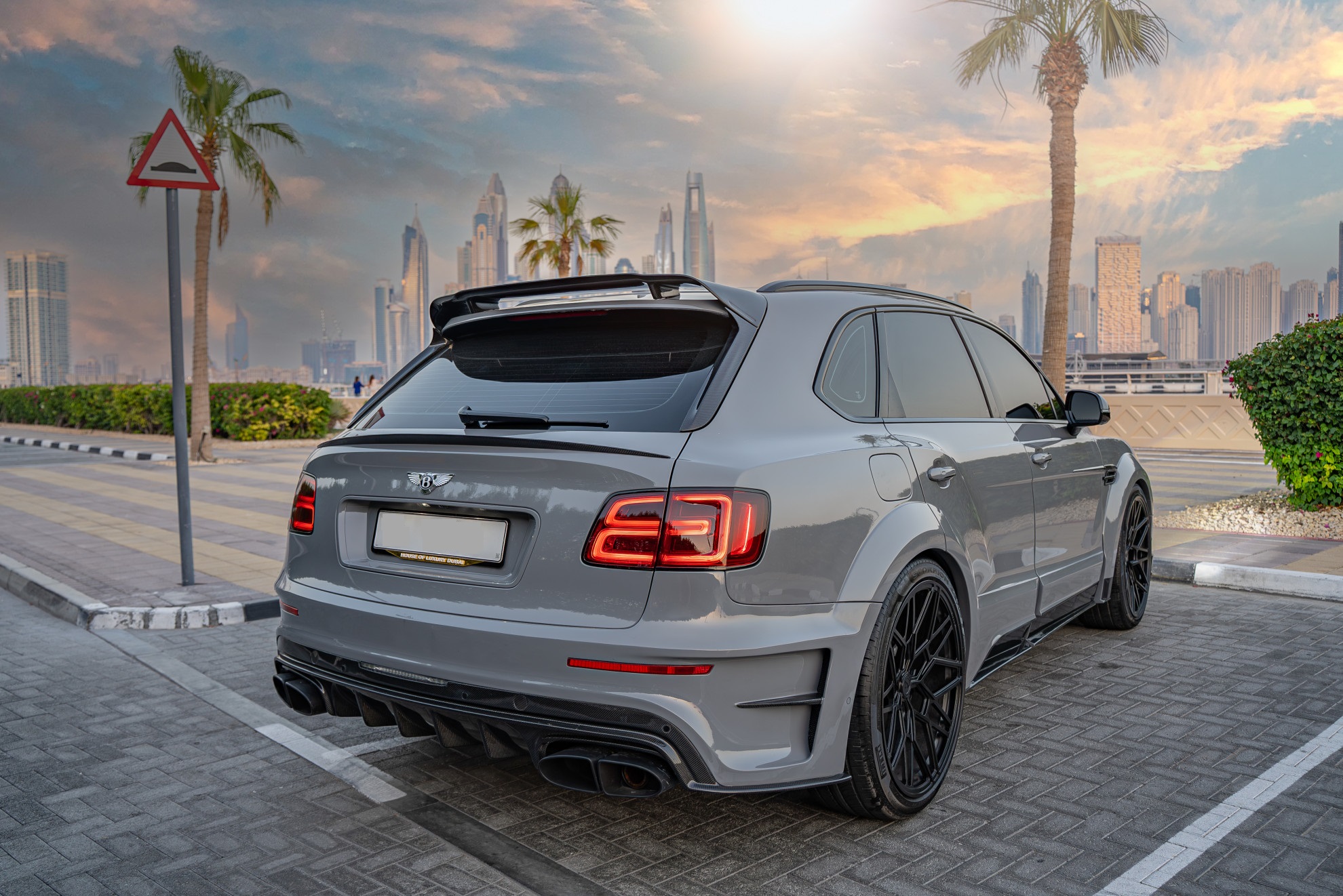 Bentley Bentayga Mansory 2024