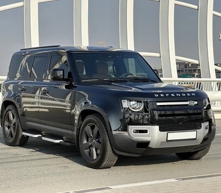 Land Rover Defender 2024