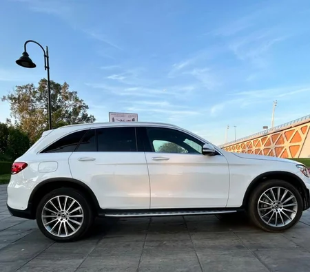 Mercedes Benz GLC 300 2024