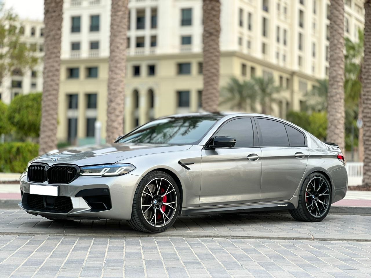 BMW M5 2024