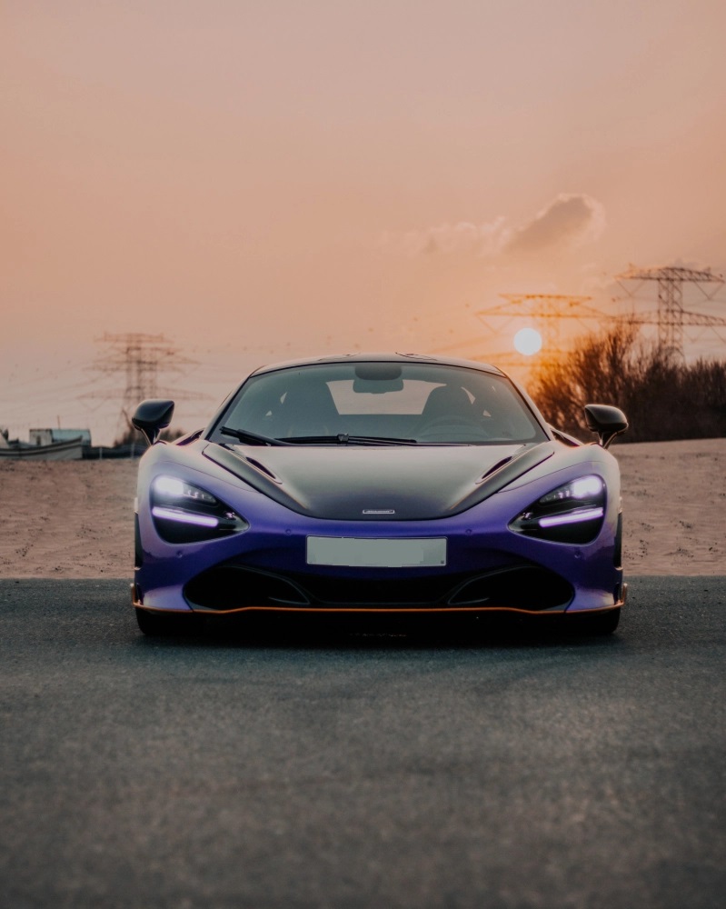 McLaren 720S 2024