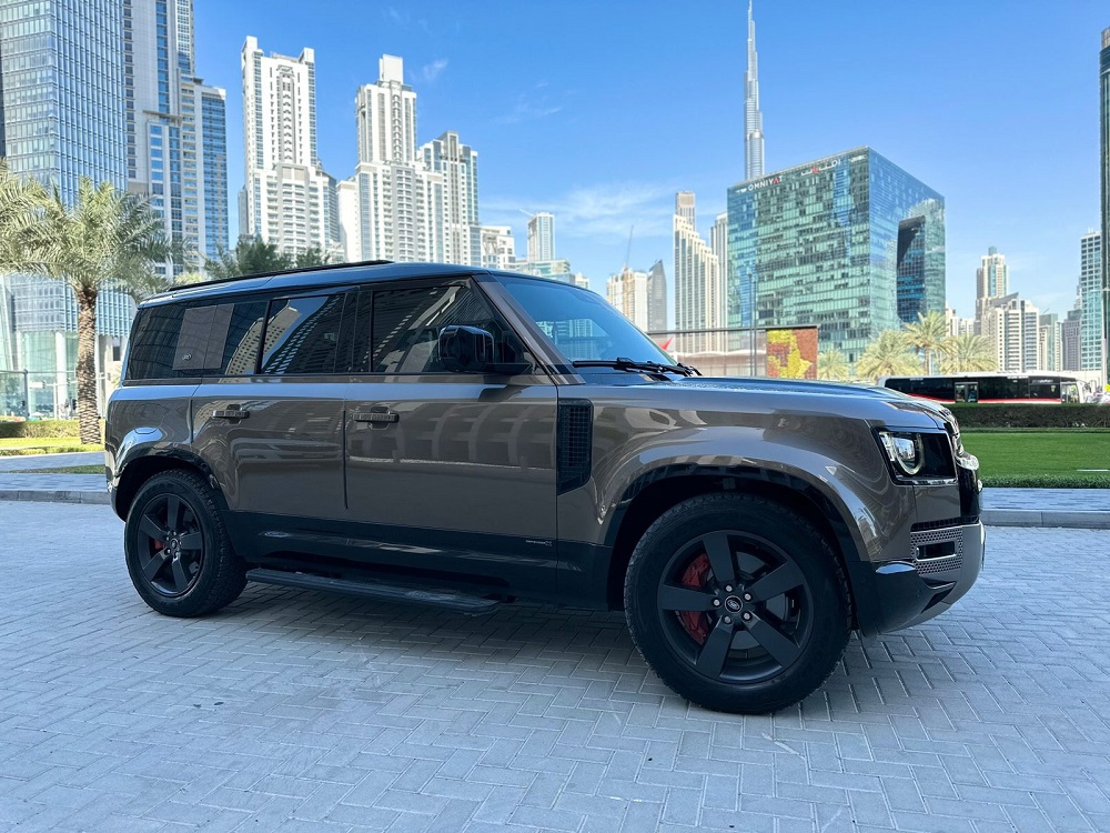 Range Rover Defender 2024