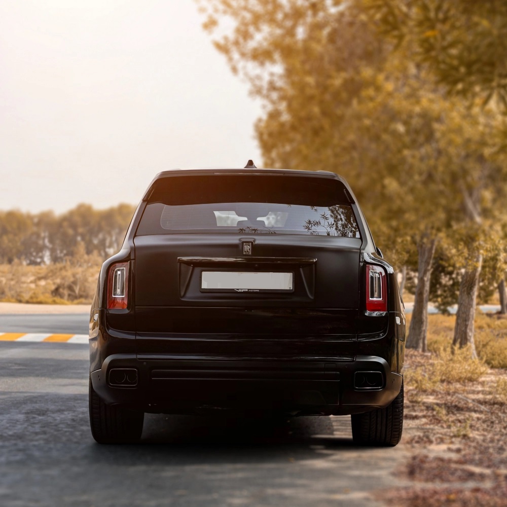 Rolls Royce Cullinan Black Badge 2024